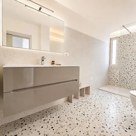 Celentano 61 Apartment Bari