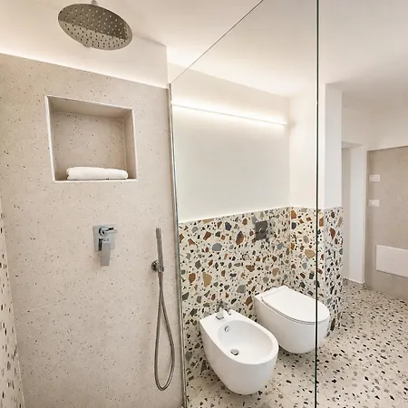 Celentano 61 Apartment